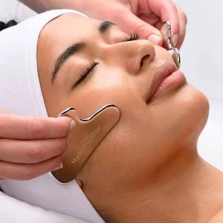 Glow and Sculpt Facial