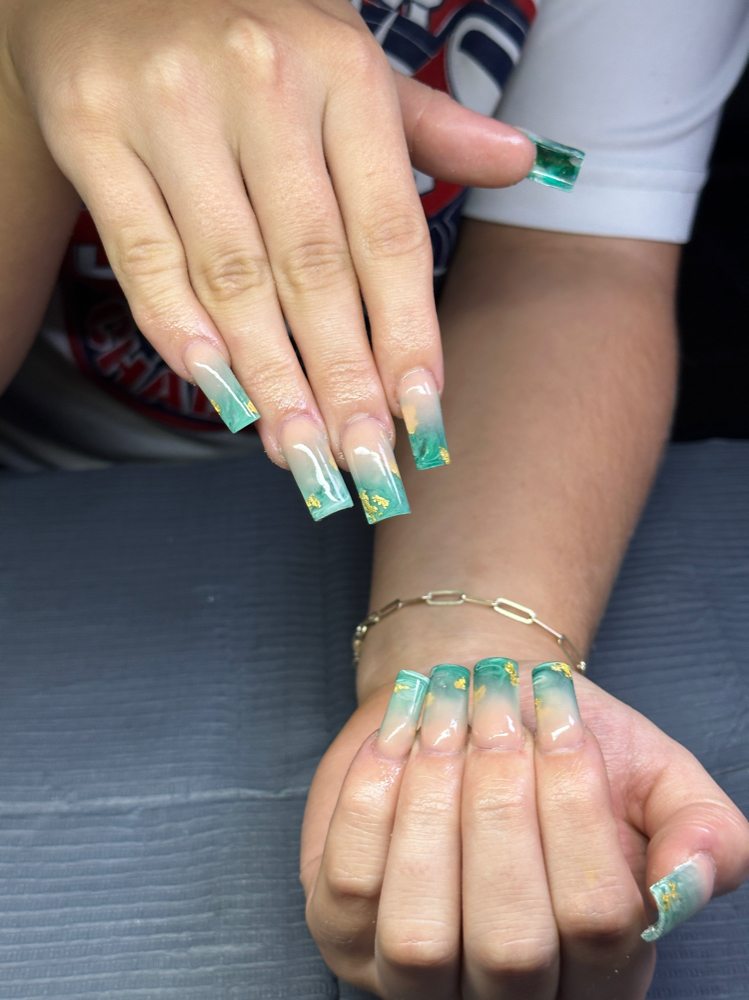 Ombre Full set *Added to base price