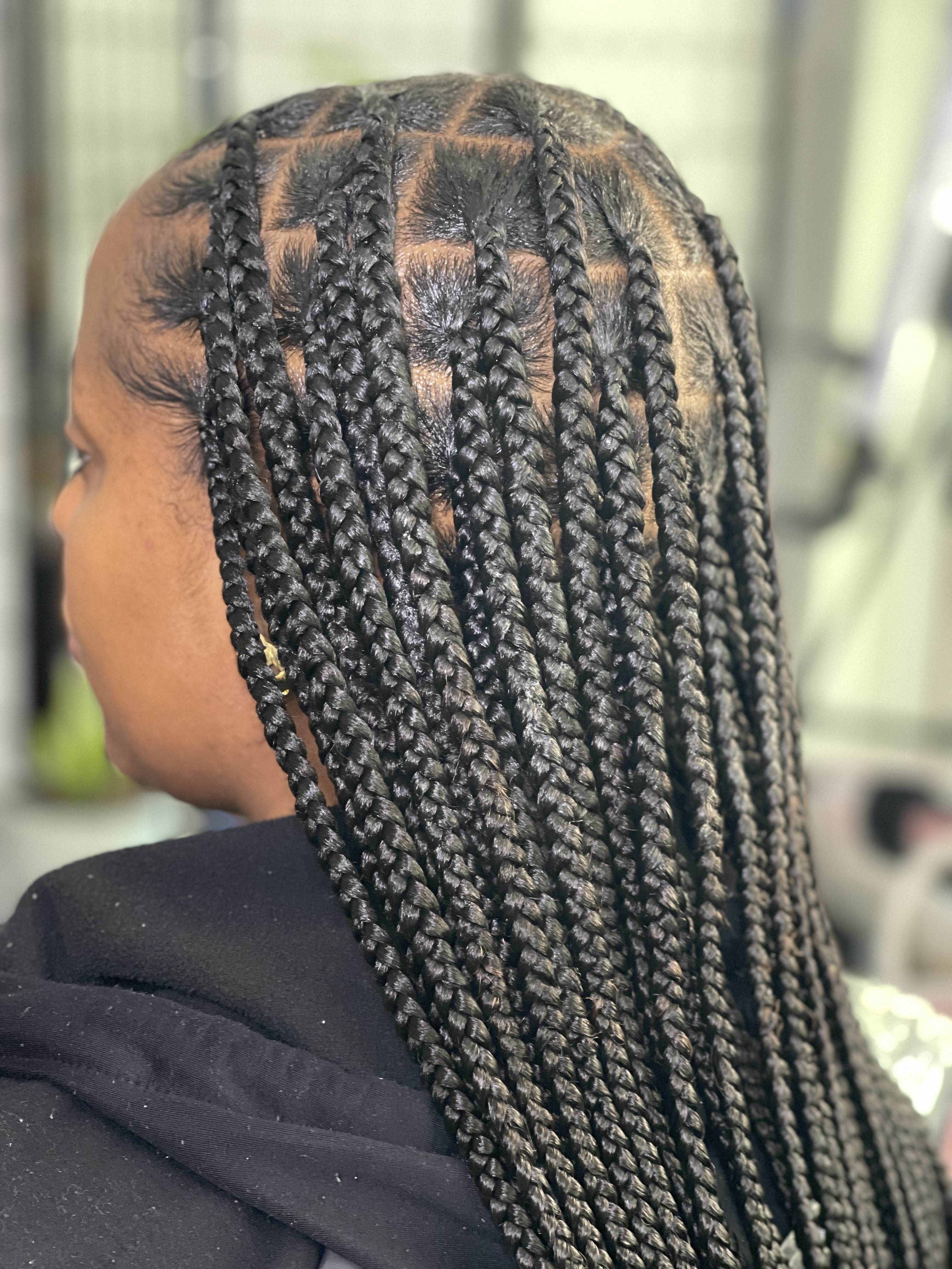 MEDIUM KNOTLESS