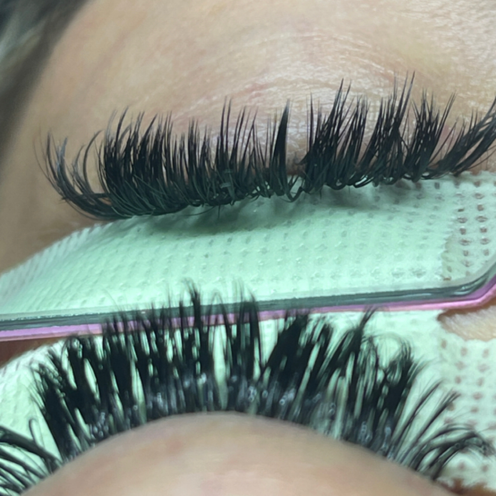 Mega Volume Lash Fill at Vilana Studio in Lebanon, PA