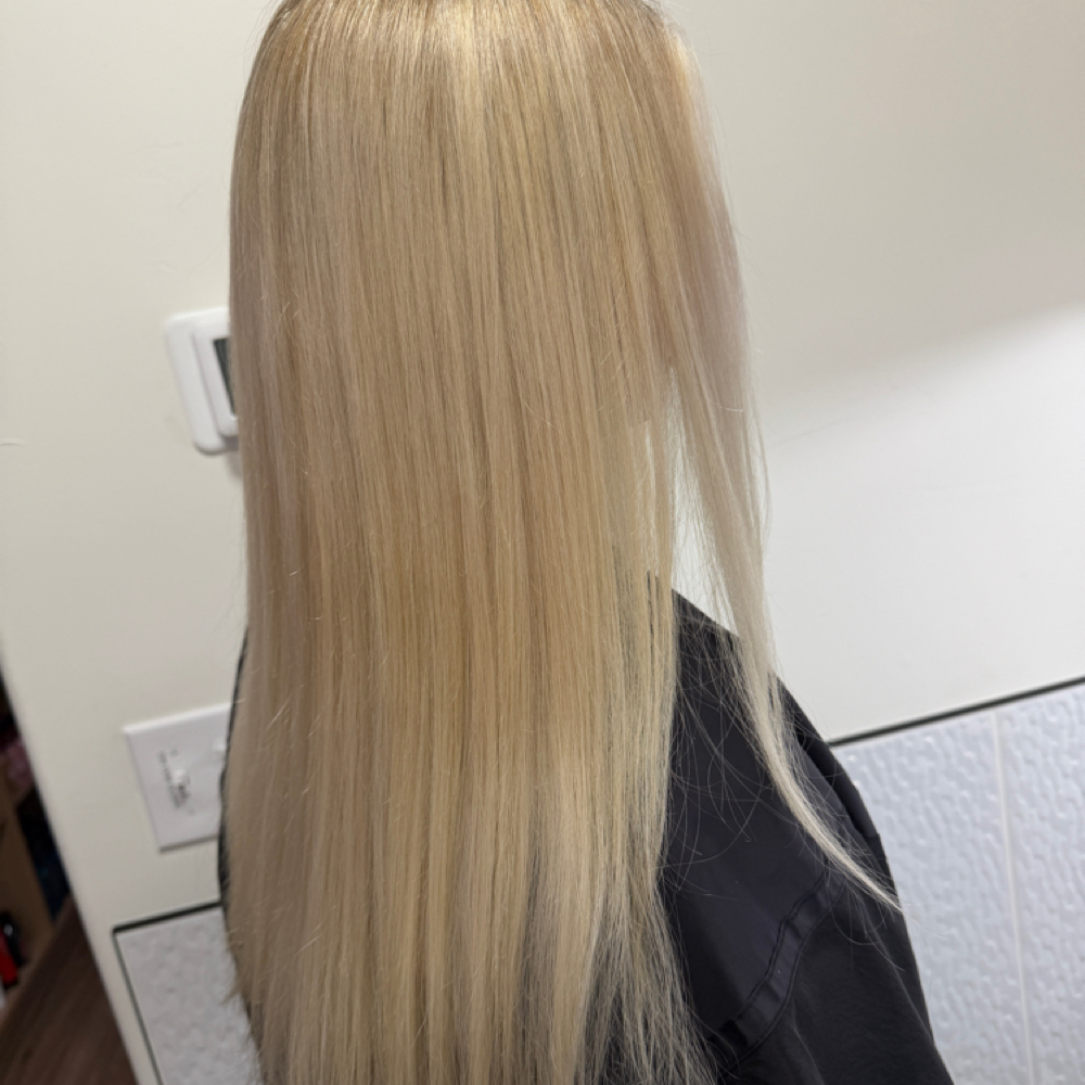 Bleach Retouch at Unchained Salon in BURLESON, TX