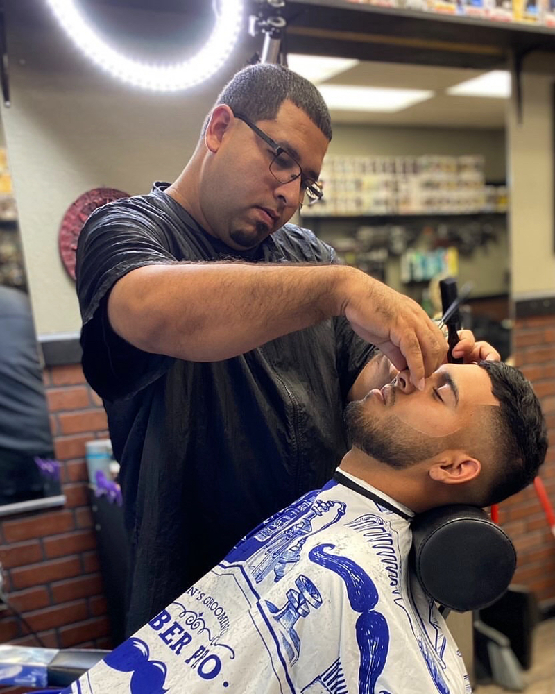 Haircut & Beard / Corte de pelo y b