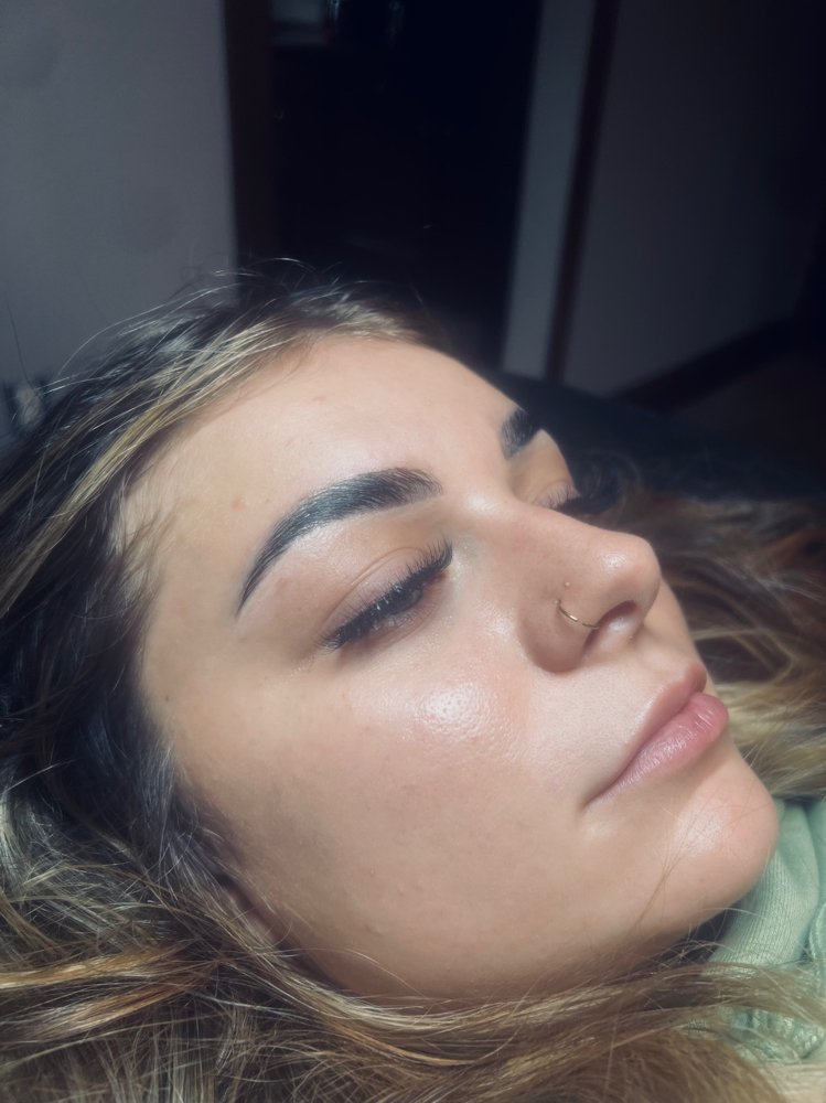 Brow Lamination And Tint