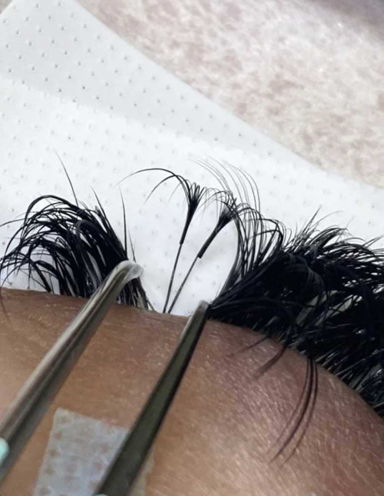 Mini Fill ( Any Style Lash)