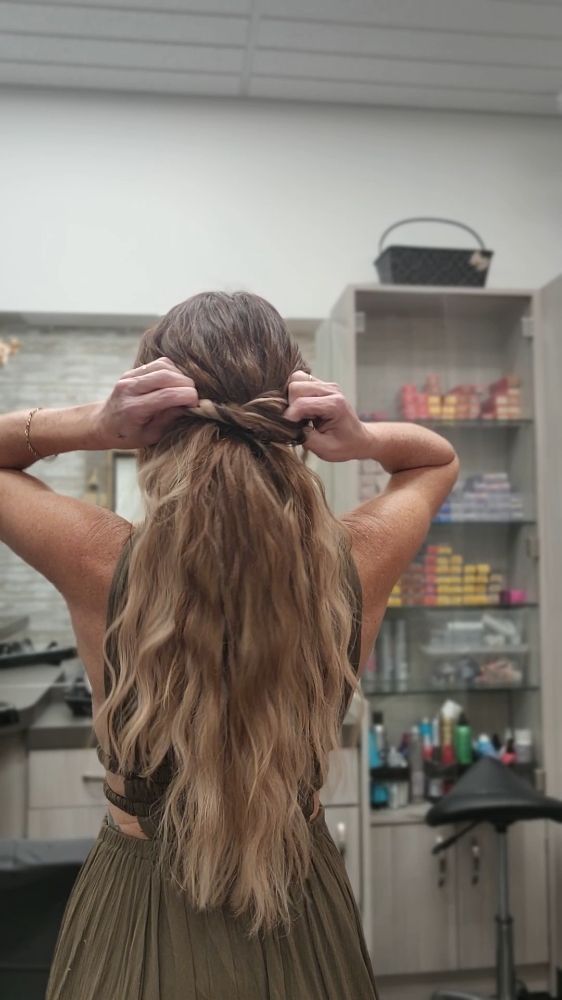 Mixie Mane Fitting