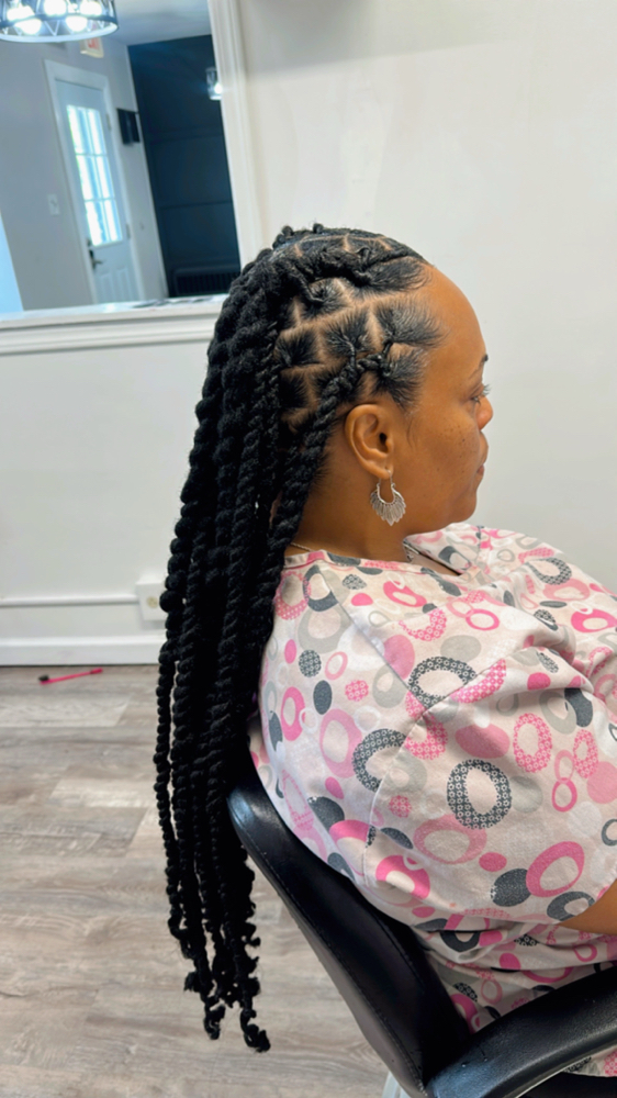 All Black Dye at Bre Luxury Locs in Cincinnati, OH