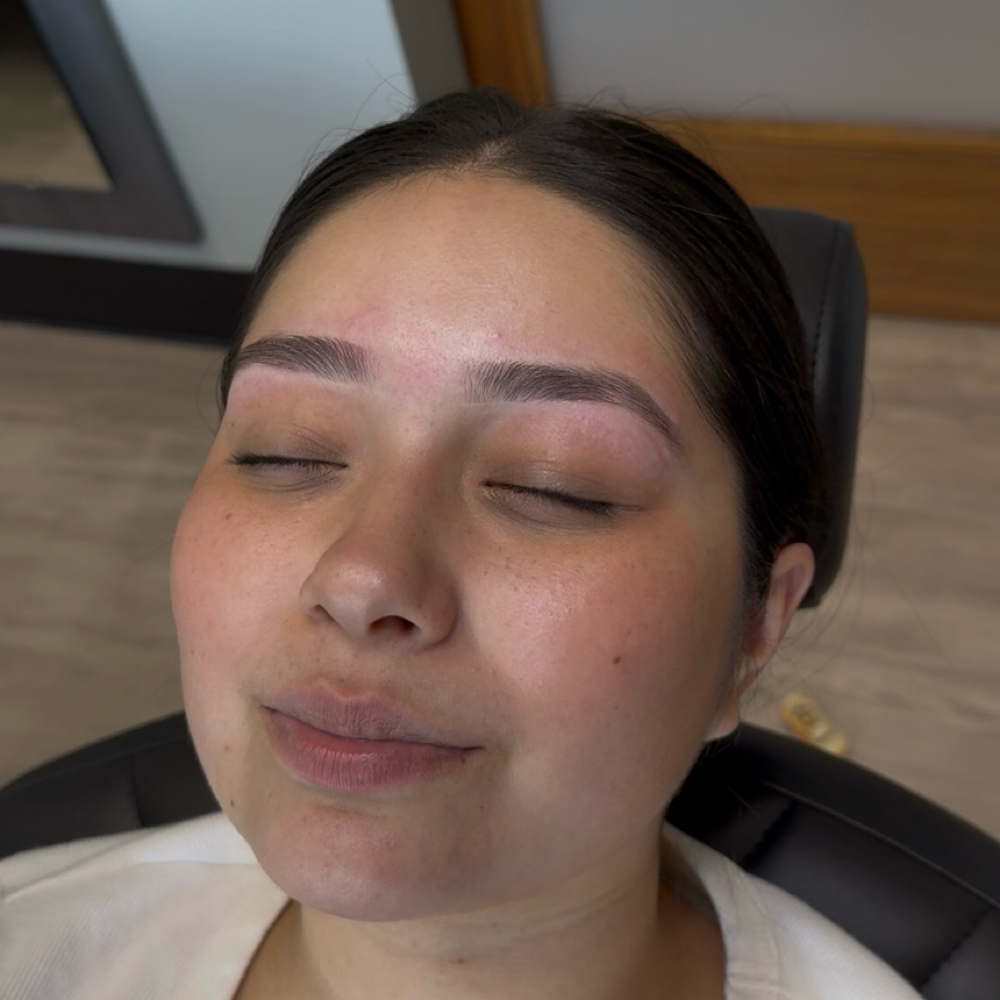 Signature Brow Wax at Jacksxbrows in Shenandoah, TX