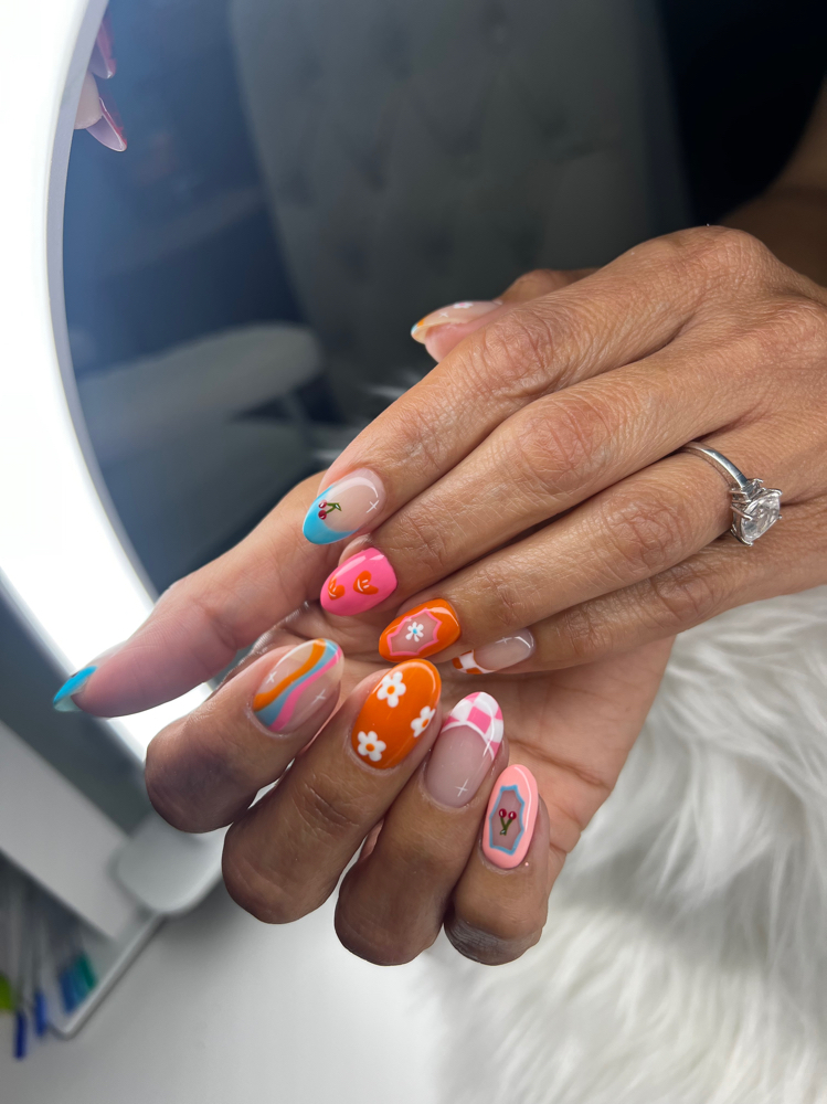 Detailed Nail Art (Level 3)