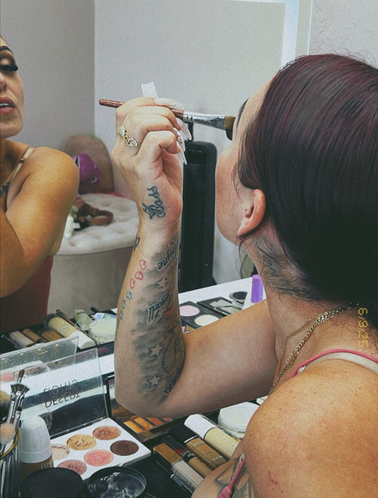 1 On 1 Makeup Lesson