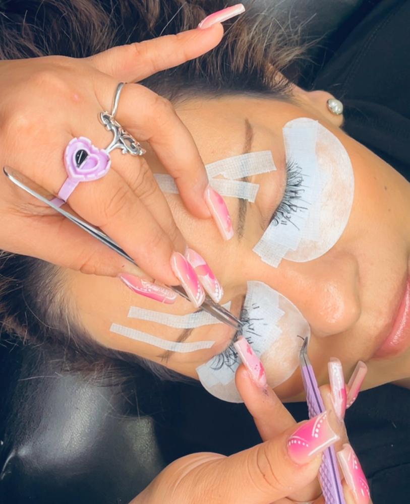 Lash Removal
