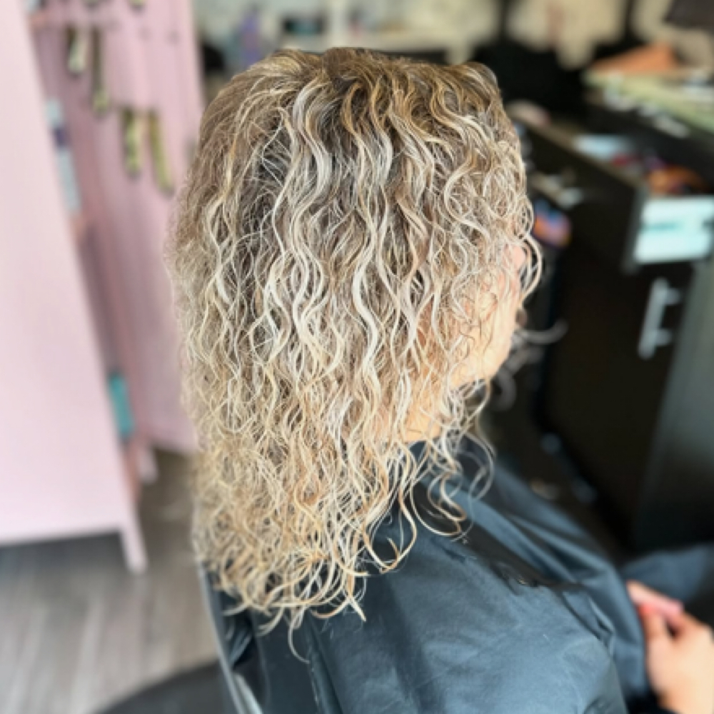Curly Cut at Hair By Jazmyn in Glen Ellyn, IL