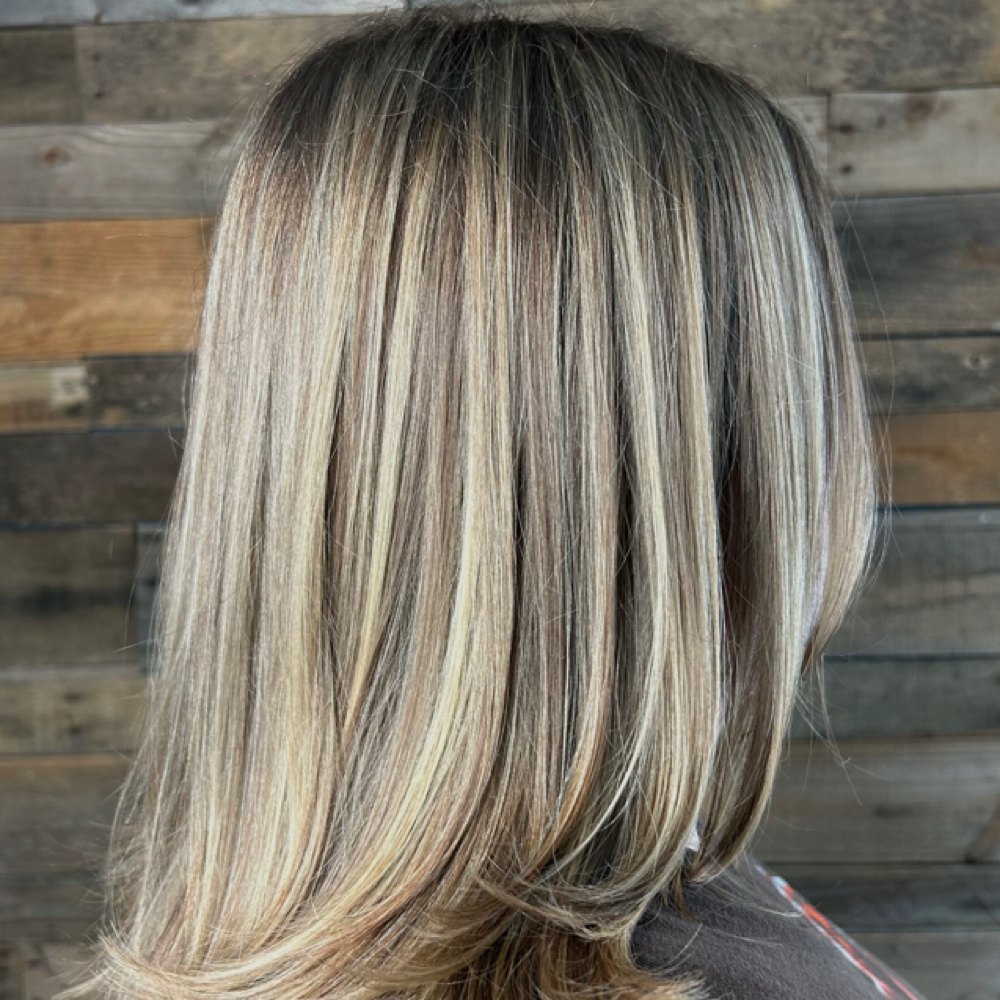 Mini Highlight at rEVAmped hair in Akron, OH