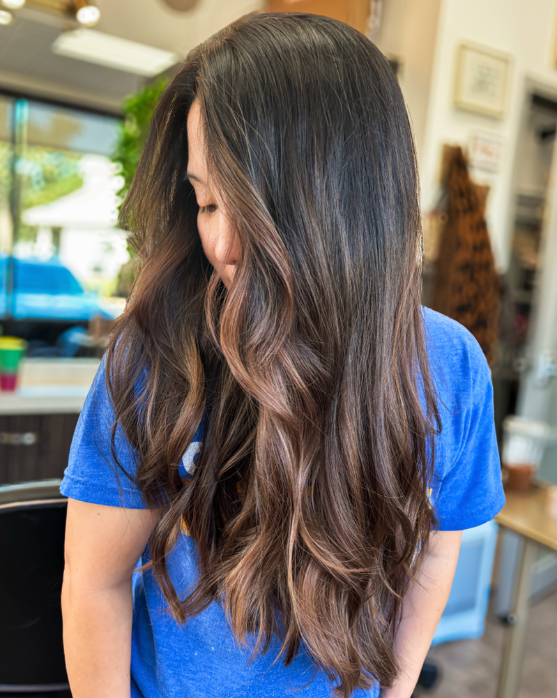 CUSTOM COLOR- ROOT RETOUCH