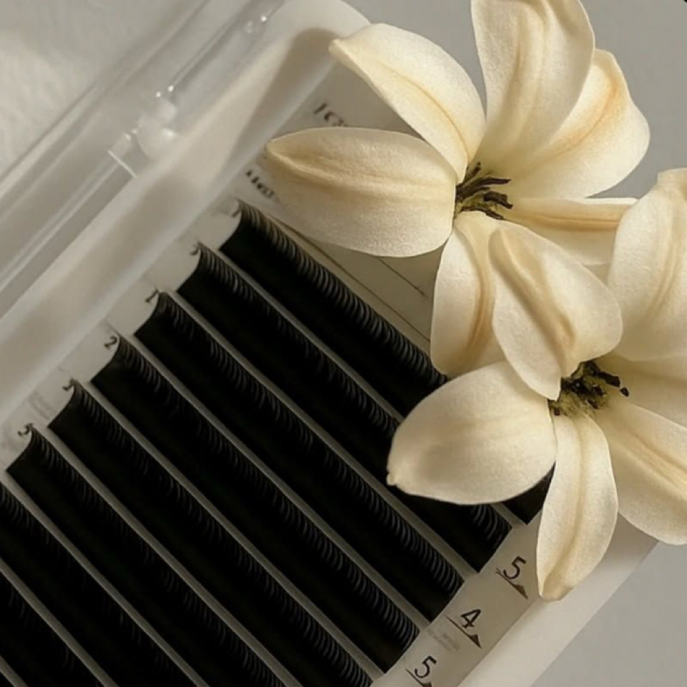 Spike Lash Fill at luxedbylyss in Mohawk, NY