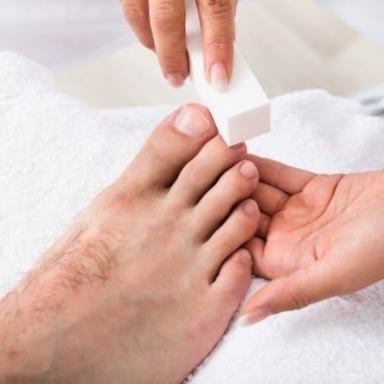 Caballeros Pedicure at The Topcoat Nails_Studio in Miami, FL