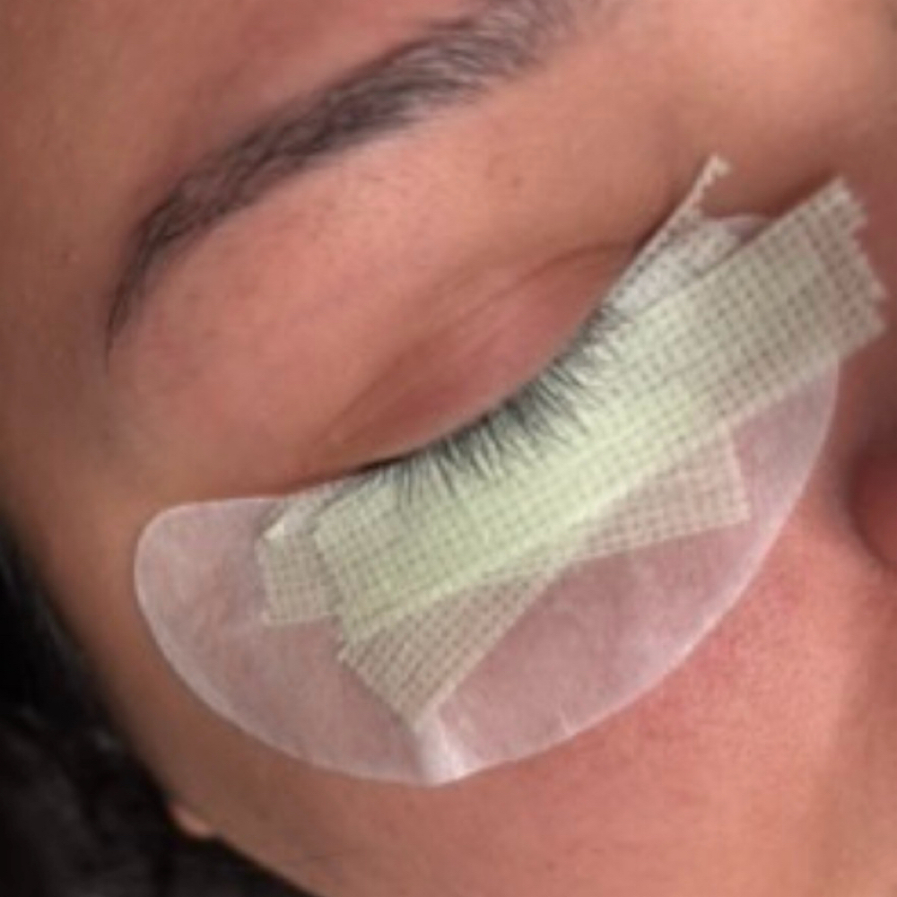 Full 2.5 Hour Lash Set at Lash by Ash in Tucson, AZ
