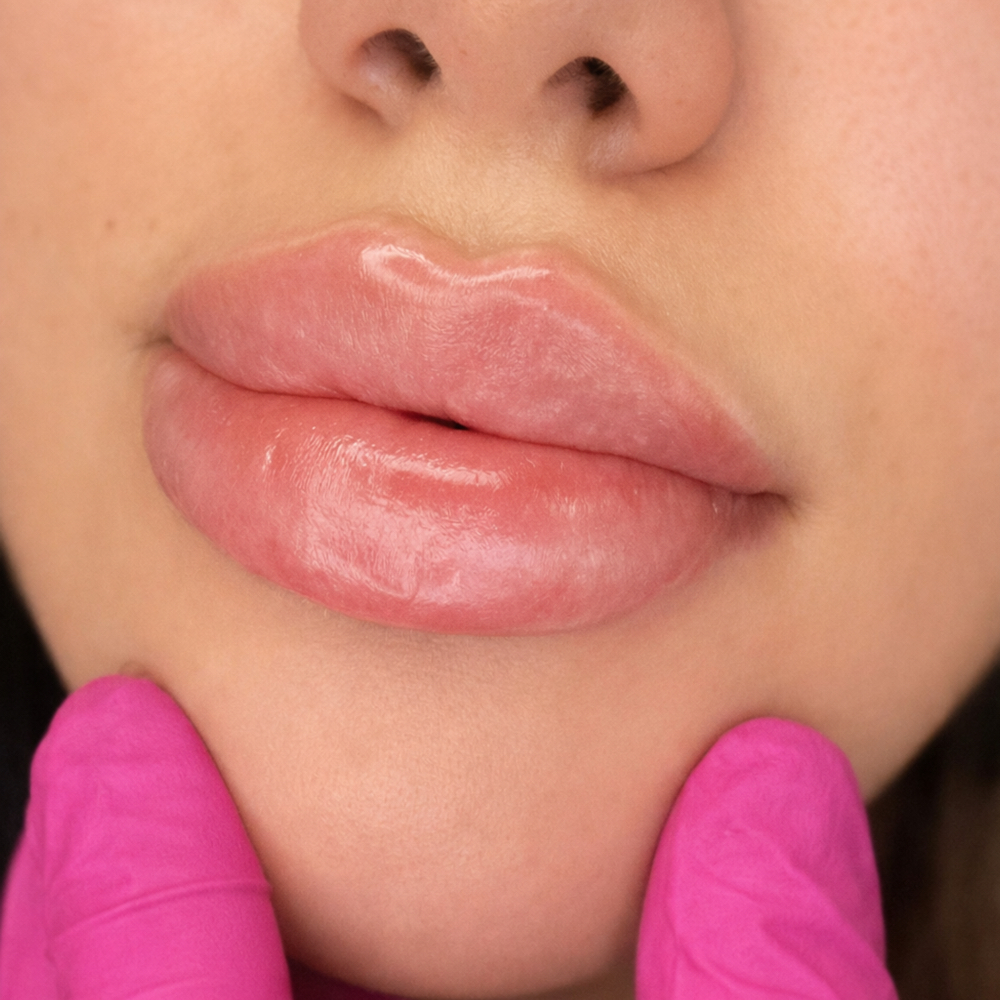 RUSSIAN LIPS at DIVAS LIPS, LLC in Bethlehem, PA