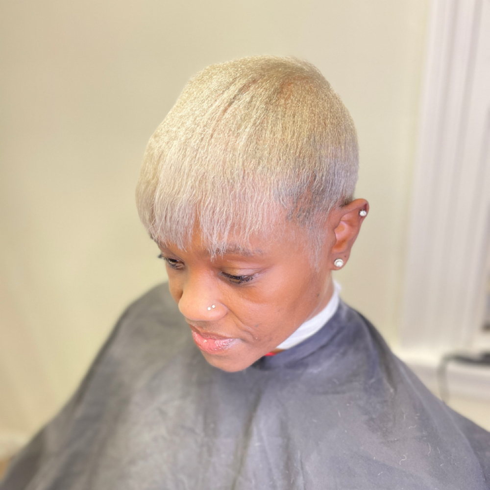(Alopecia) Cut & Style Sessio at Salon Boujie | Precision Pixie Cuts in Philadelphia, PA