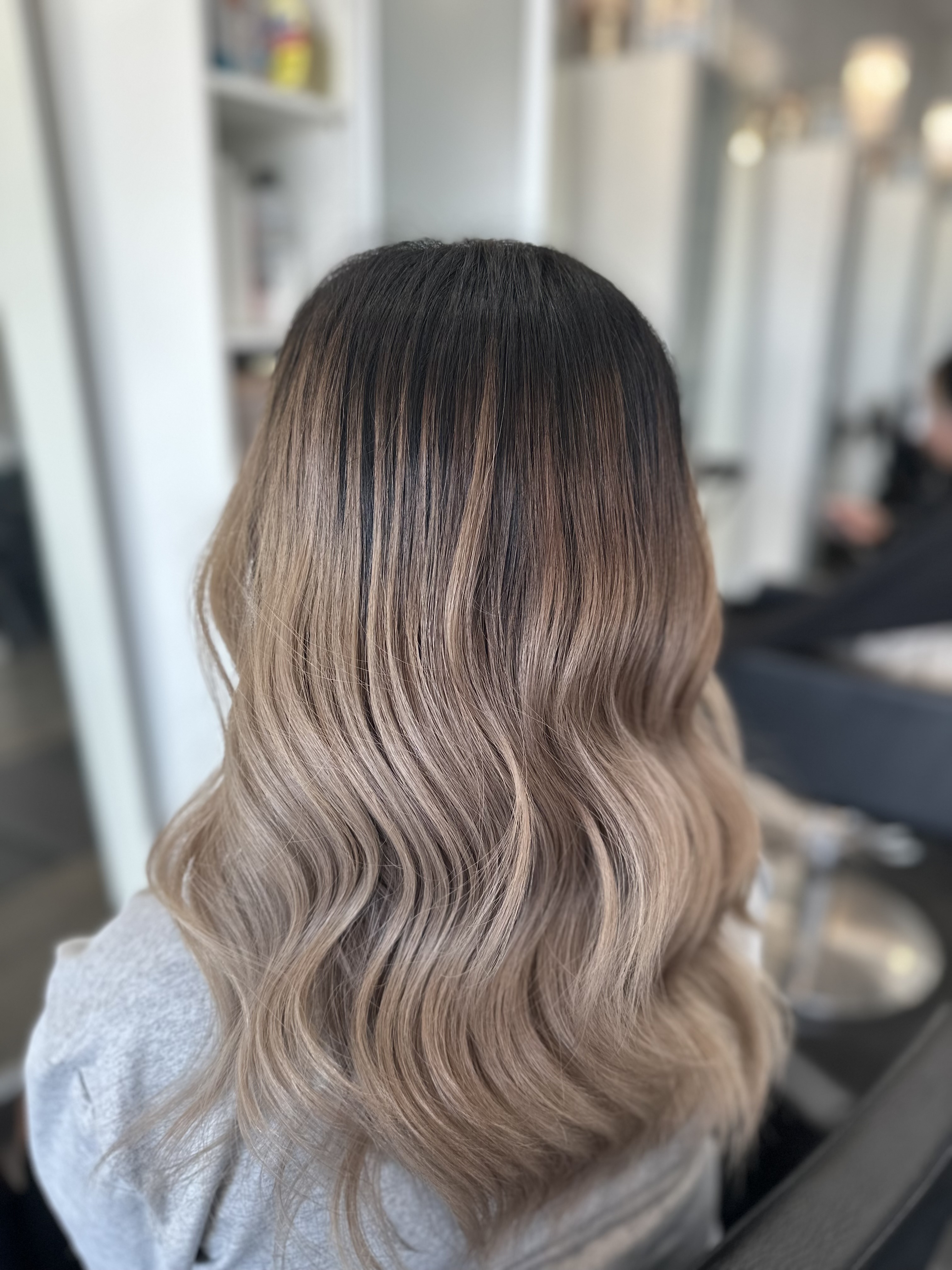 Color Refresher/Toning Session at GlambyKalia in Saint Paul, MN
