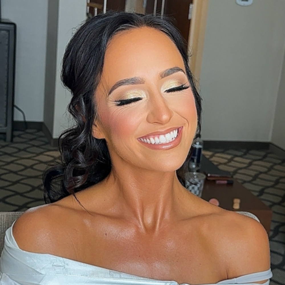 Bridal Makeup Trial at CrisJenn Makeup in Dallas, TX