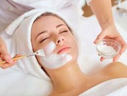 🌿 Facial Treatment