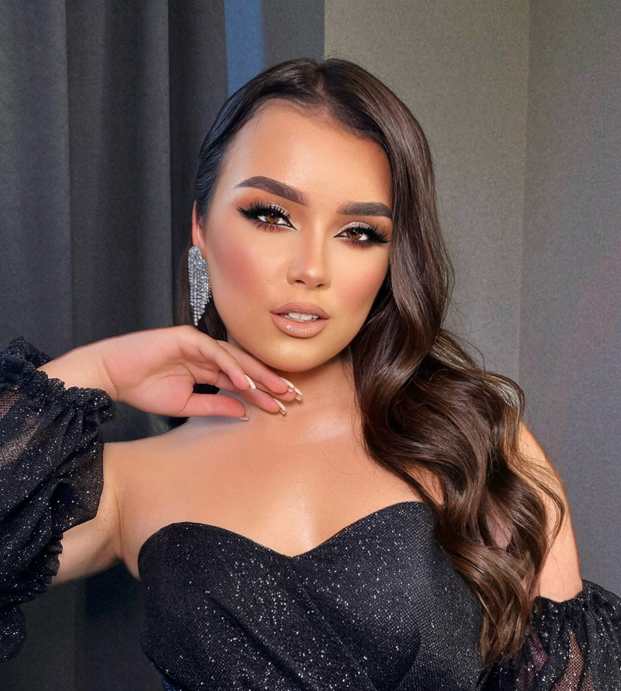 Makeup+Hairstyles Salon