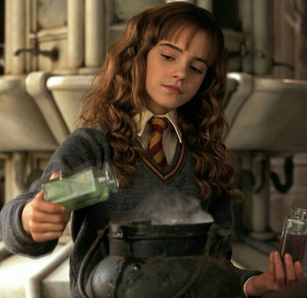 The Sorcerer’s Apothecary 🕯️