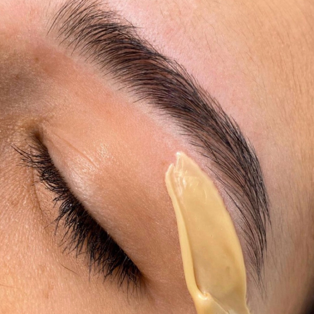 Brow Wax Touch up at LASHES BY YANI in Fort Smith, AR