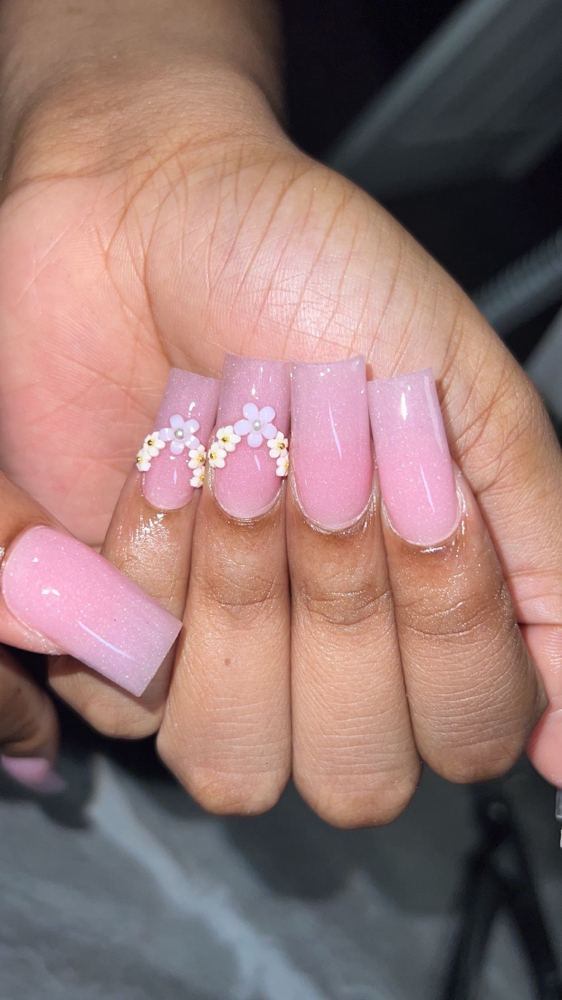 Medium Nails & More