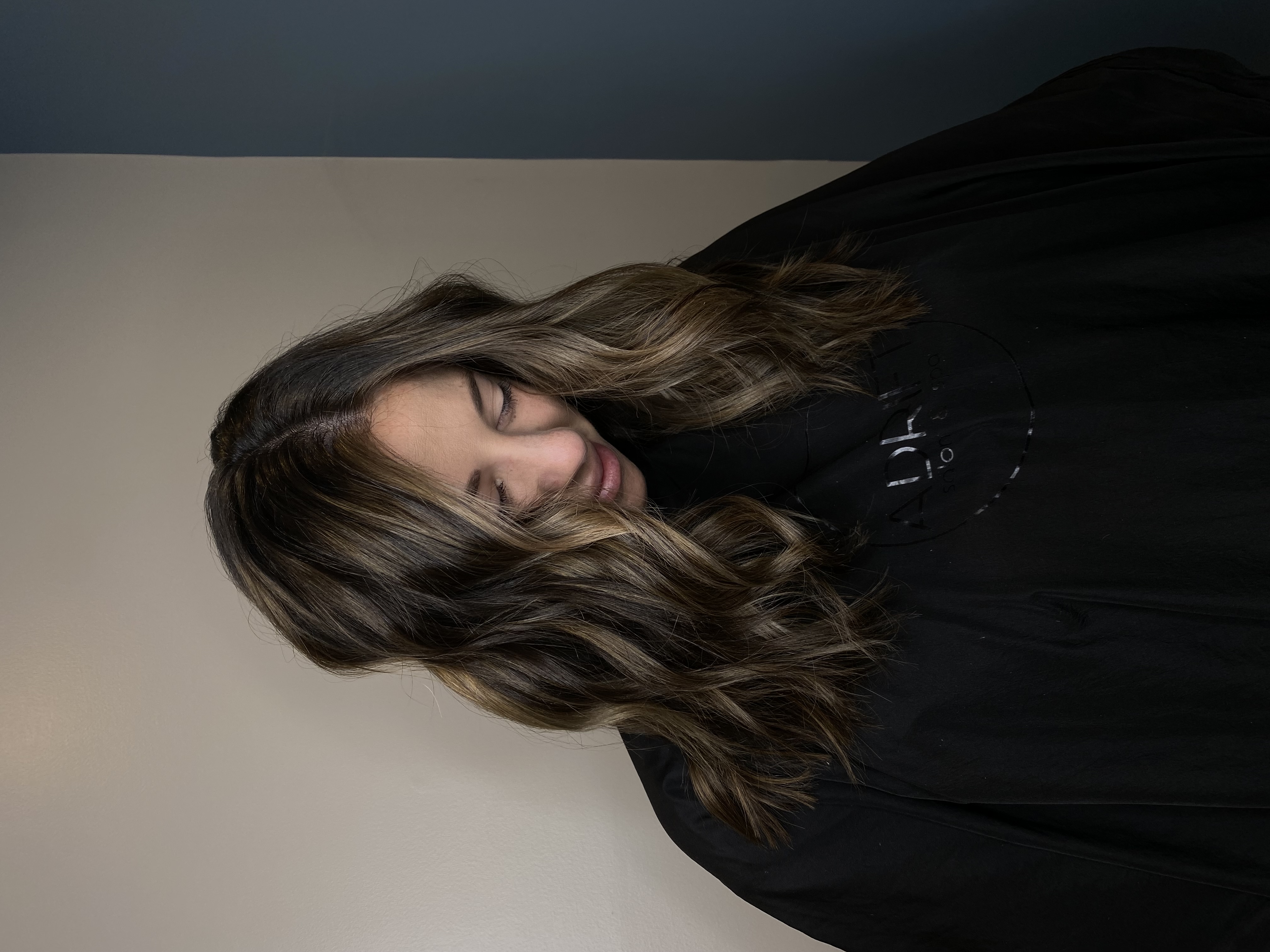 Root Retouch & Mini Blonding