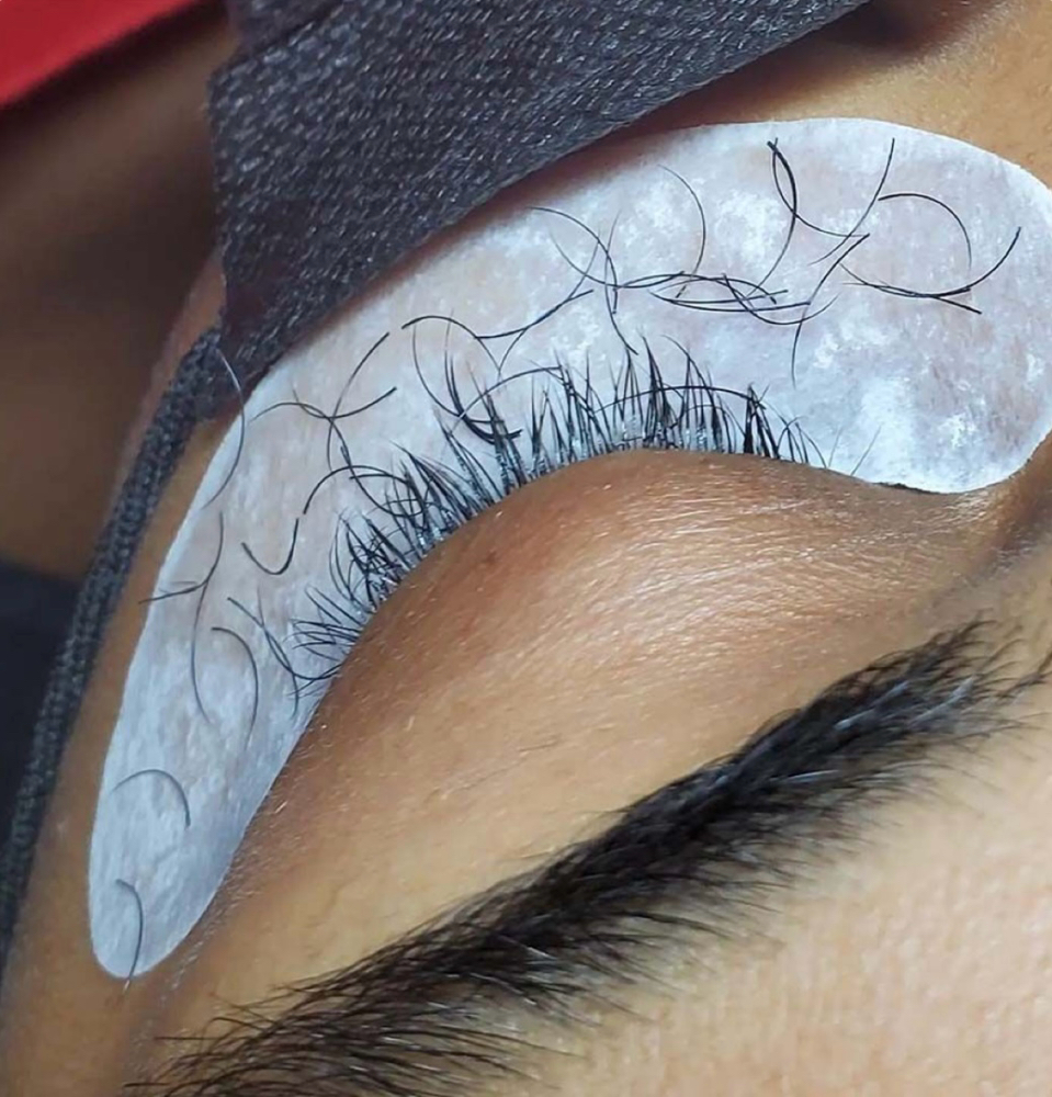 Eyelash Removal