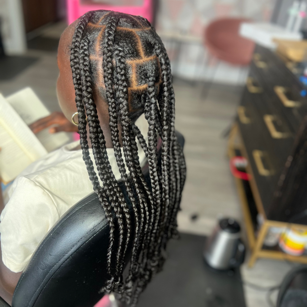 Large Kid Knotless at jlashanae in Murfreesboro, TN