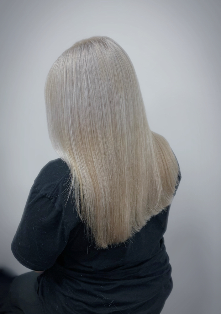 The Bright Blonde at Diosa Co. in Oklahoma City, OK