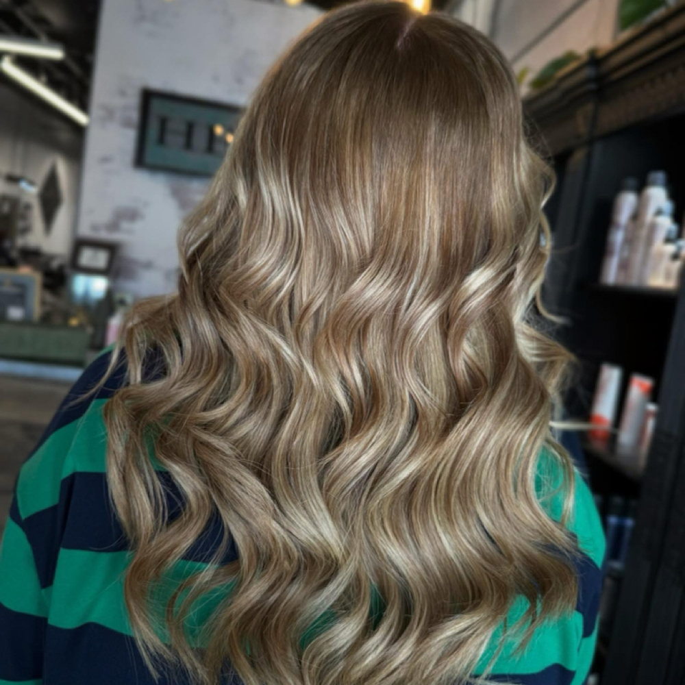 Extensions Install at Medusa Artistry in Beaumont, TX