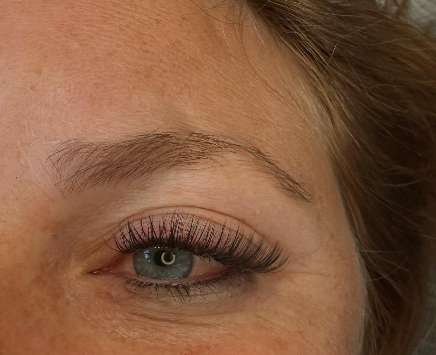 SPECIAL- Hybrid Full Lash Set
