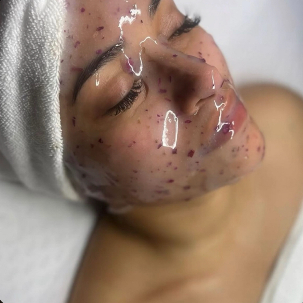 Hydrojelly Mask at Luminous Beauty Studio in Worth, IL