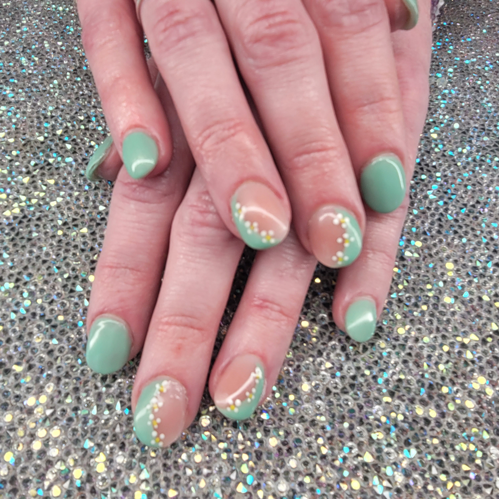 kids manicure at Theresa's Nails in Howland, OH