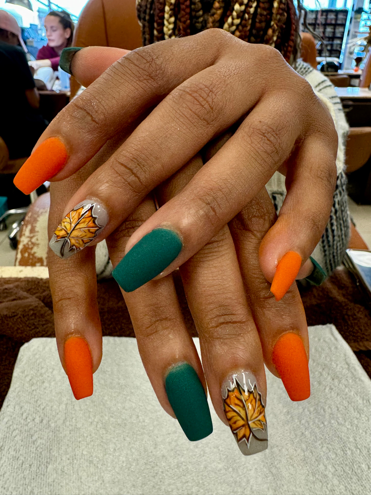 DIP POWDER ON NATURAL NAILS