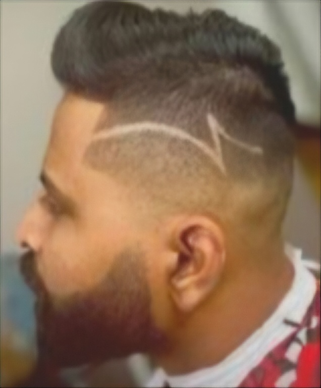 Men's Skin Fade With Design