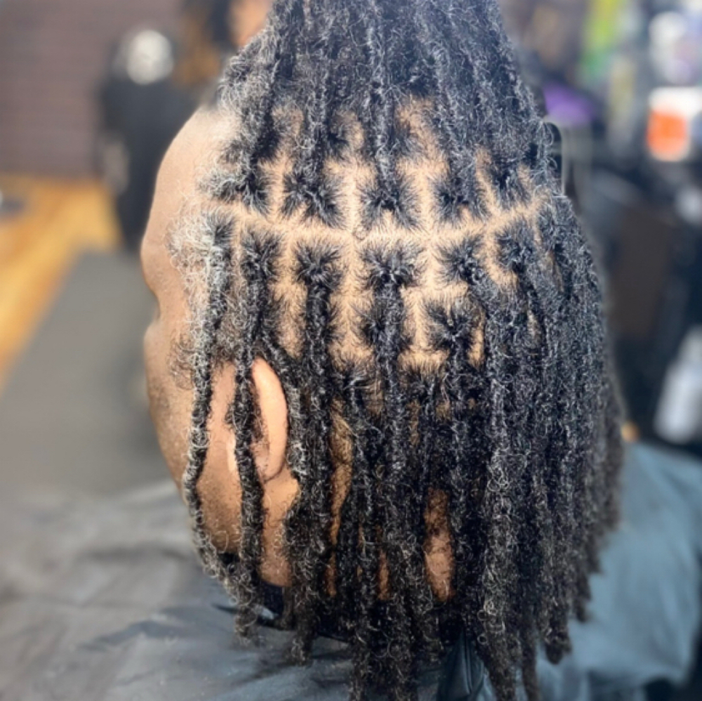 Interlocking Retwist at Crown Maintenance in Detroit, MI
