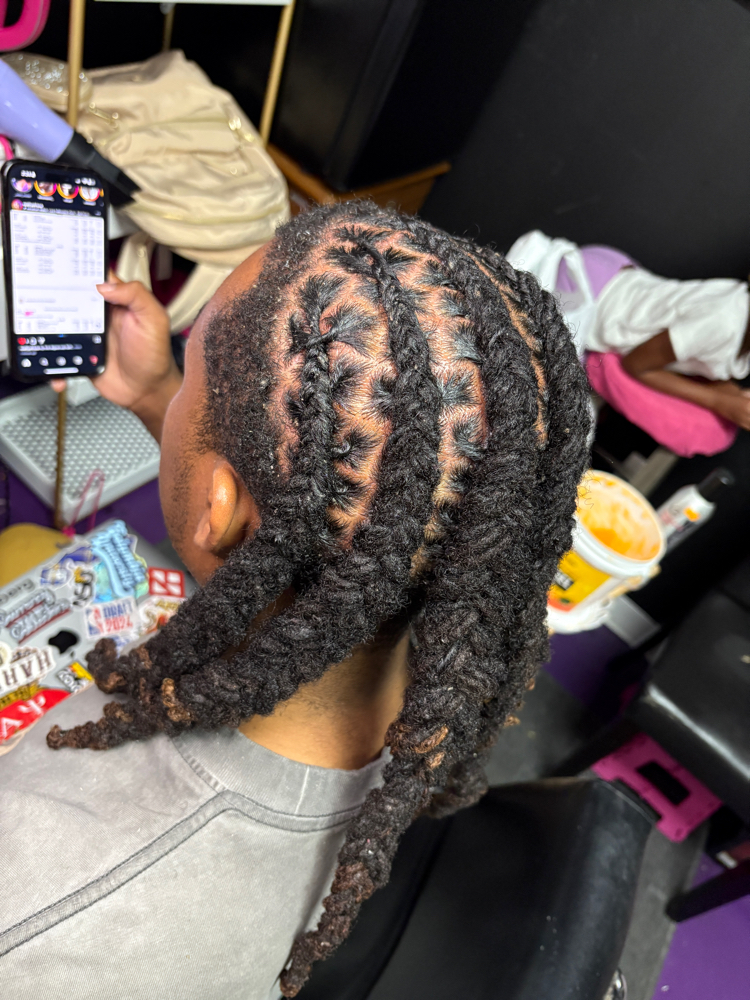 Barrel Braids at Raven  Lewis in Montgomery, AL