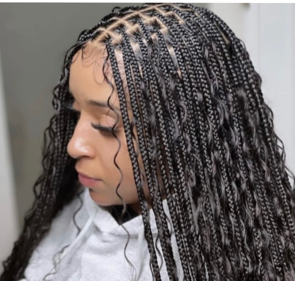 Small Knotless Box Braids