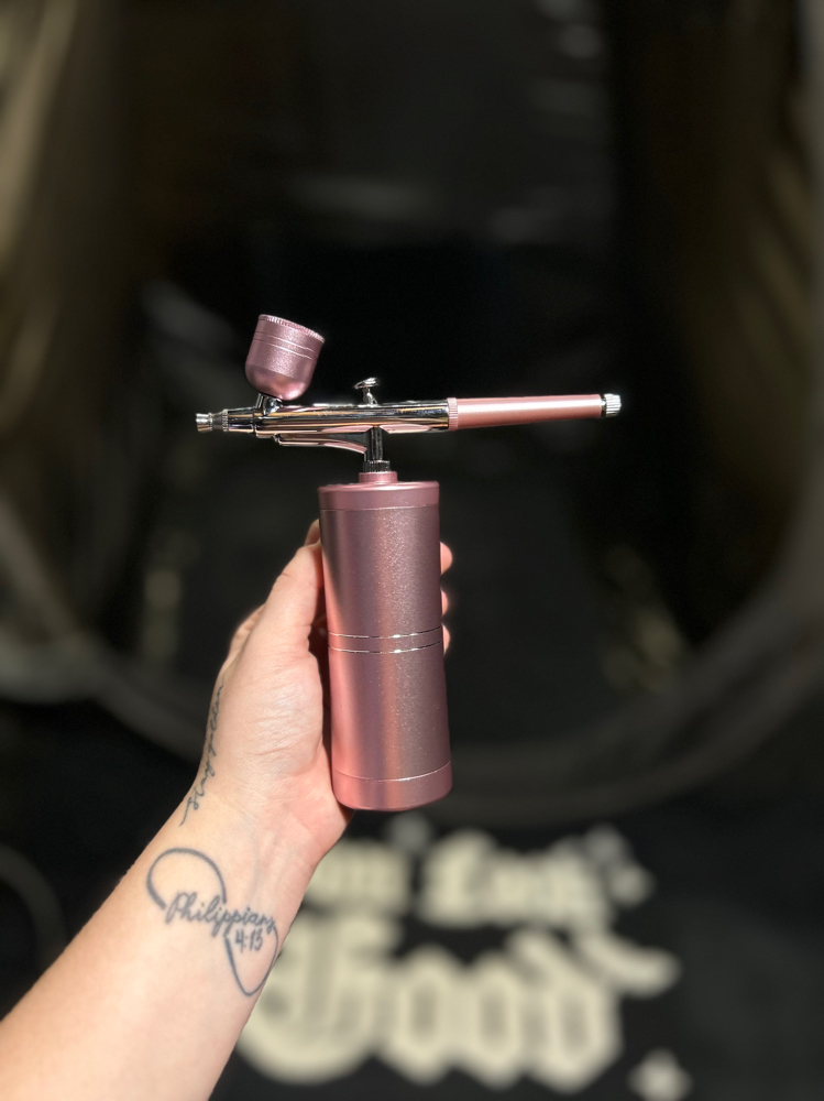 The Bronze Contour Bar (Add-On)