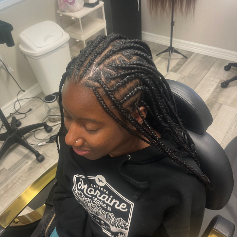 Fulani flip Method at Glow Braid Lounge in Pearland, TX