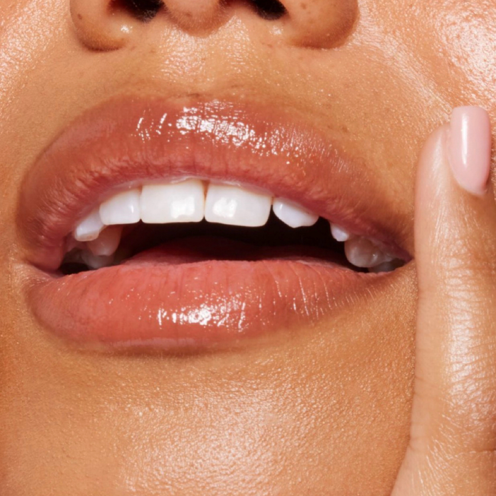 Facial Waxing: Lip at Nyah Simone Spa in Garden City, NY
