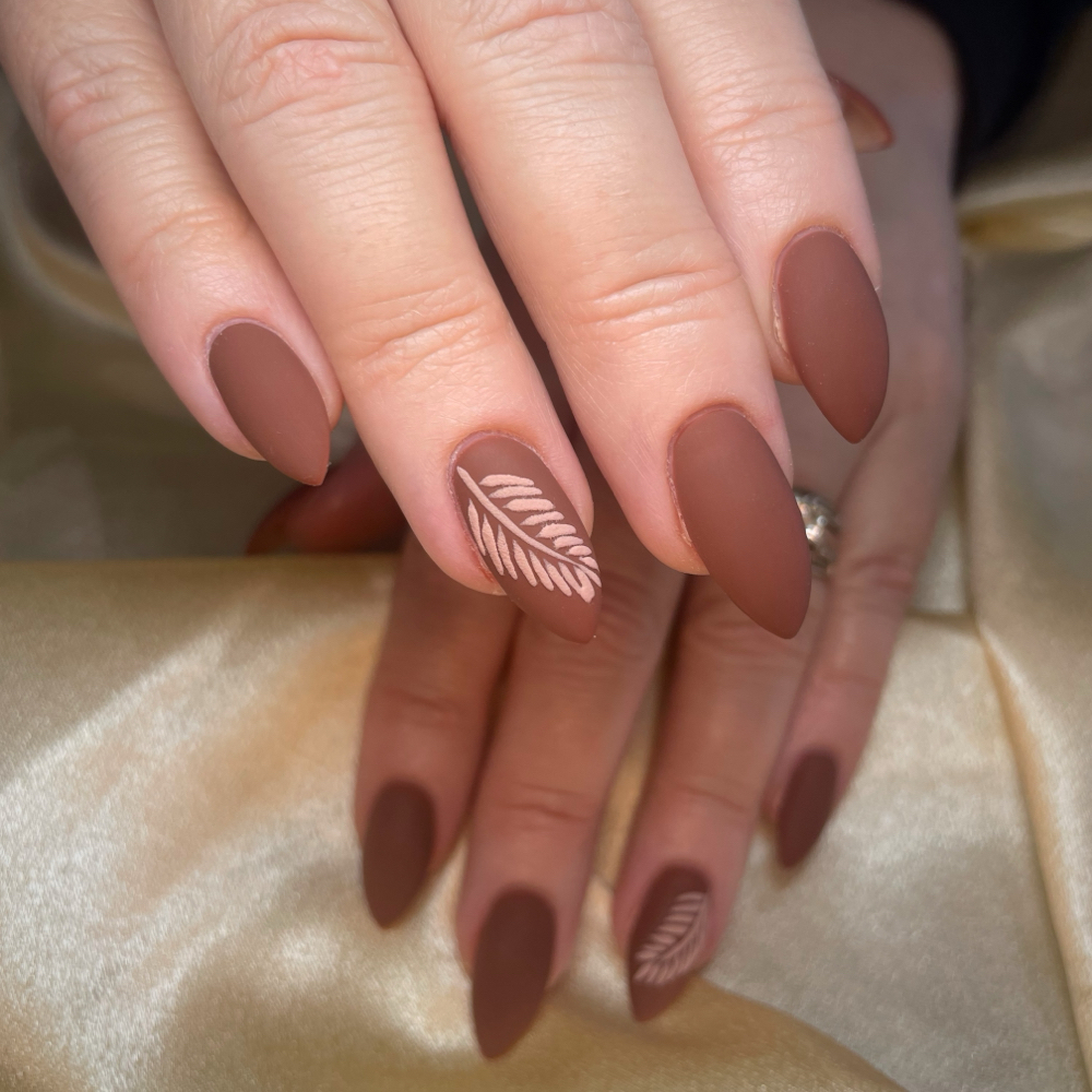 Lv. 1 Nail Art