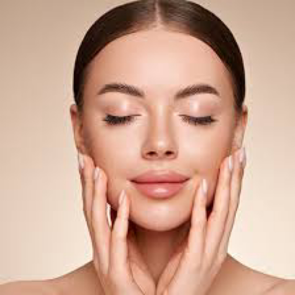 Full Face at Almo Nail Atelier in Butler, NJ