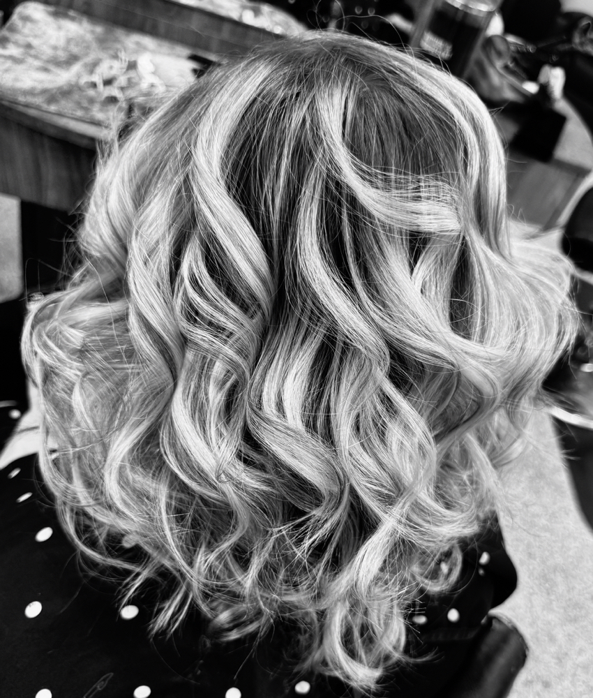 Shampoo, Blowouts, &/or Style