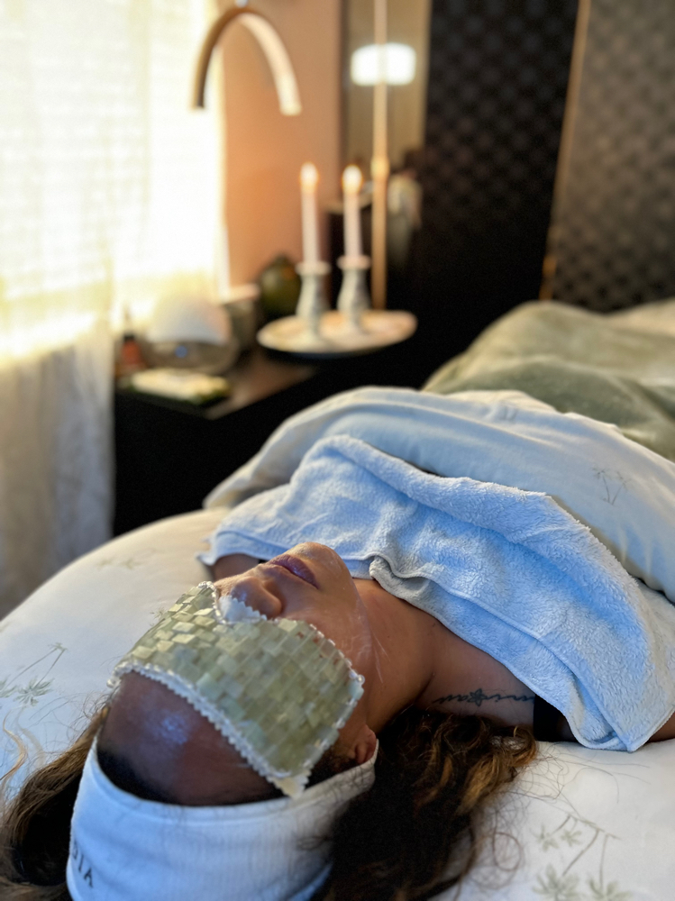 Facial Party Up To 4