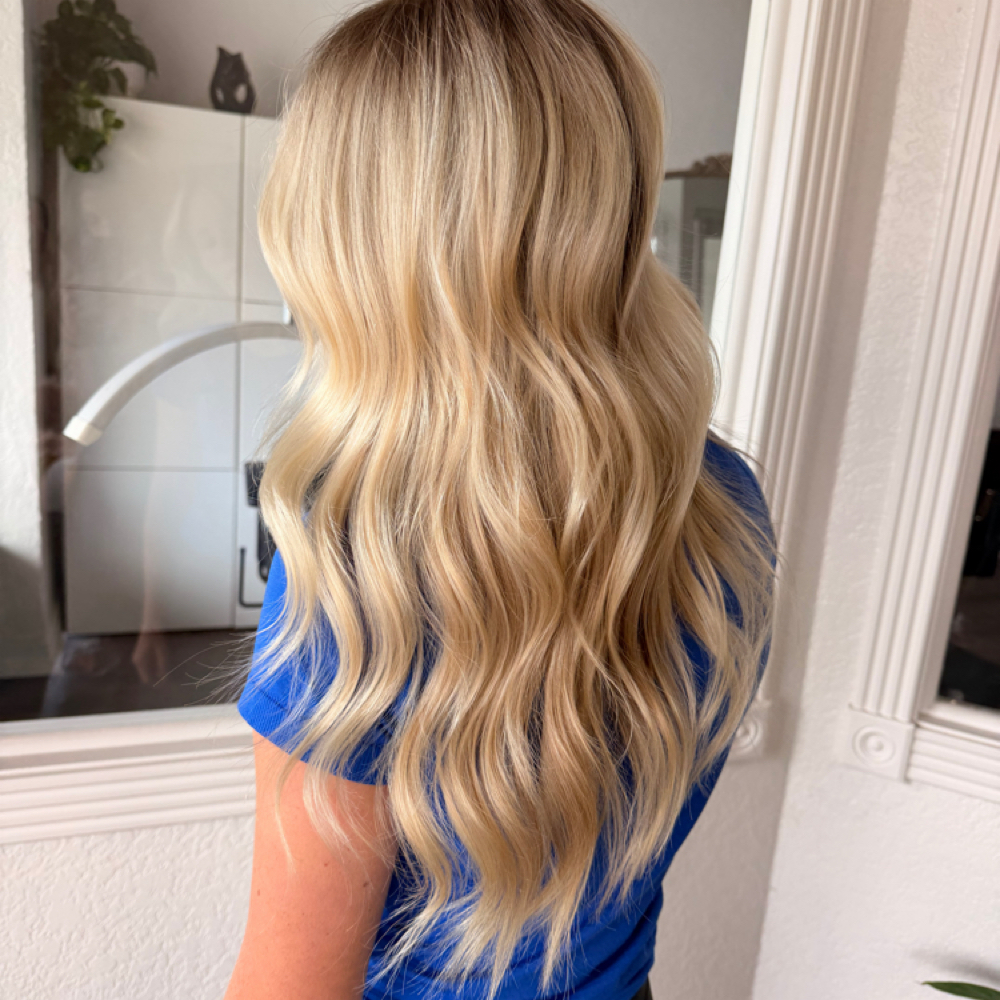 EXTENSION CONSULT at JcoleHair in La Grange, TX